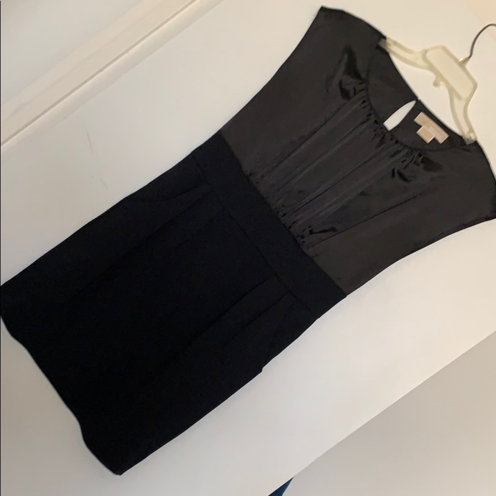 A dress with pockets!